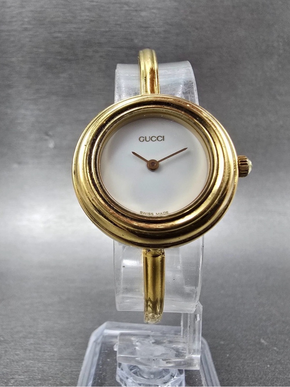 Gucci Gold Bezel Watch